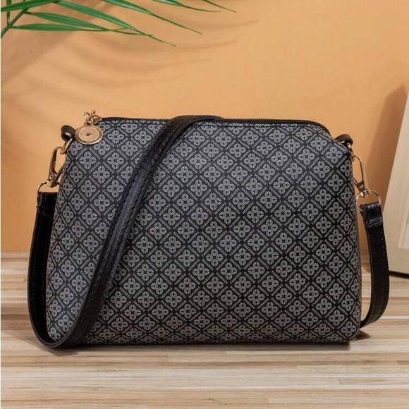 Handbags - ⚠️Clearance Cute Black Crossbody Shoulder Bag